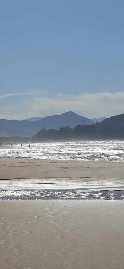 Apto. Aconchegante próximo a praia Ubatuba Esterno foto