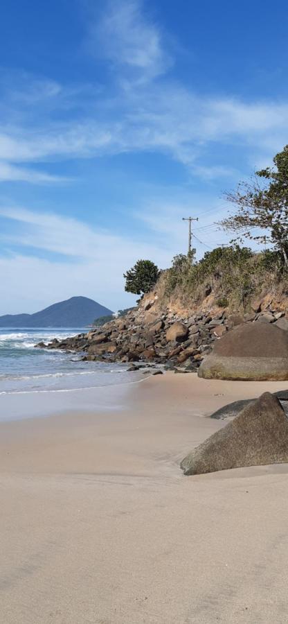 Apto. Aconchegante próximo a praia Ubatuba Esterno foto